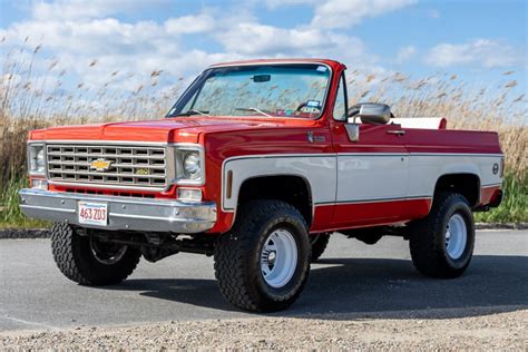 $34,988 (aus > Call * 512-273-4032 * to Confirm Availability Instantly) $34,876. . 1975 chevy k5 blazer for sale craigslist